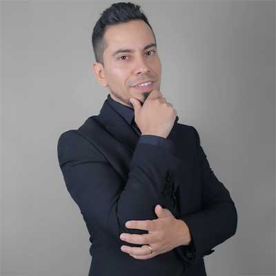 Rafael Santana, Mago Santino